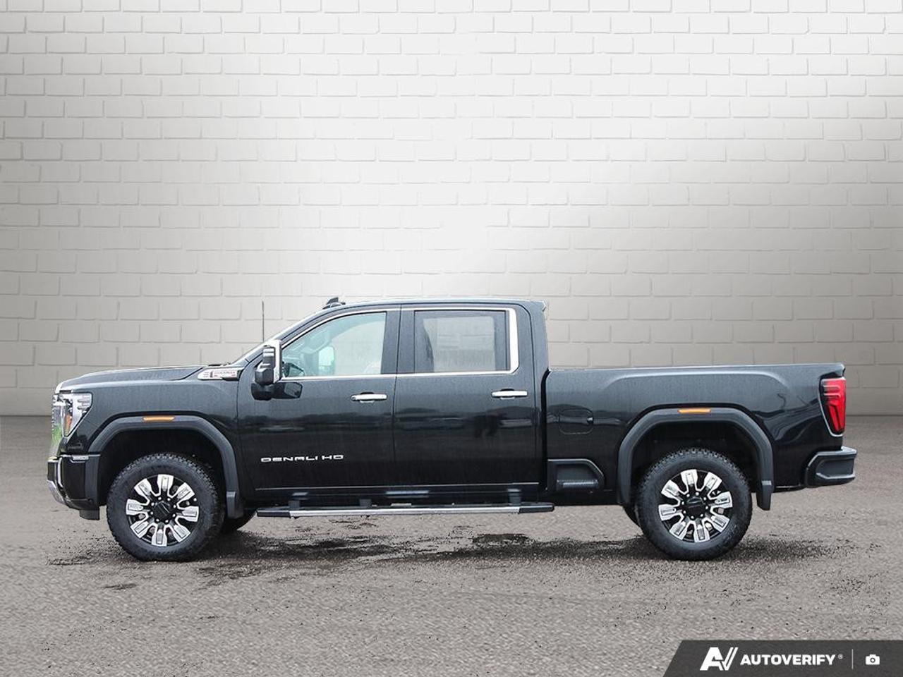 2026 GMC SIERRA 2500HD Crew Cab Standard Box 4-Wheel Drive Denali Photo1