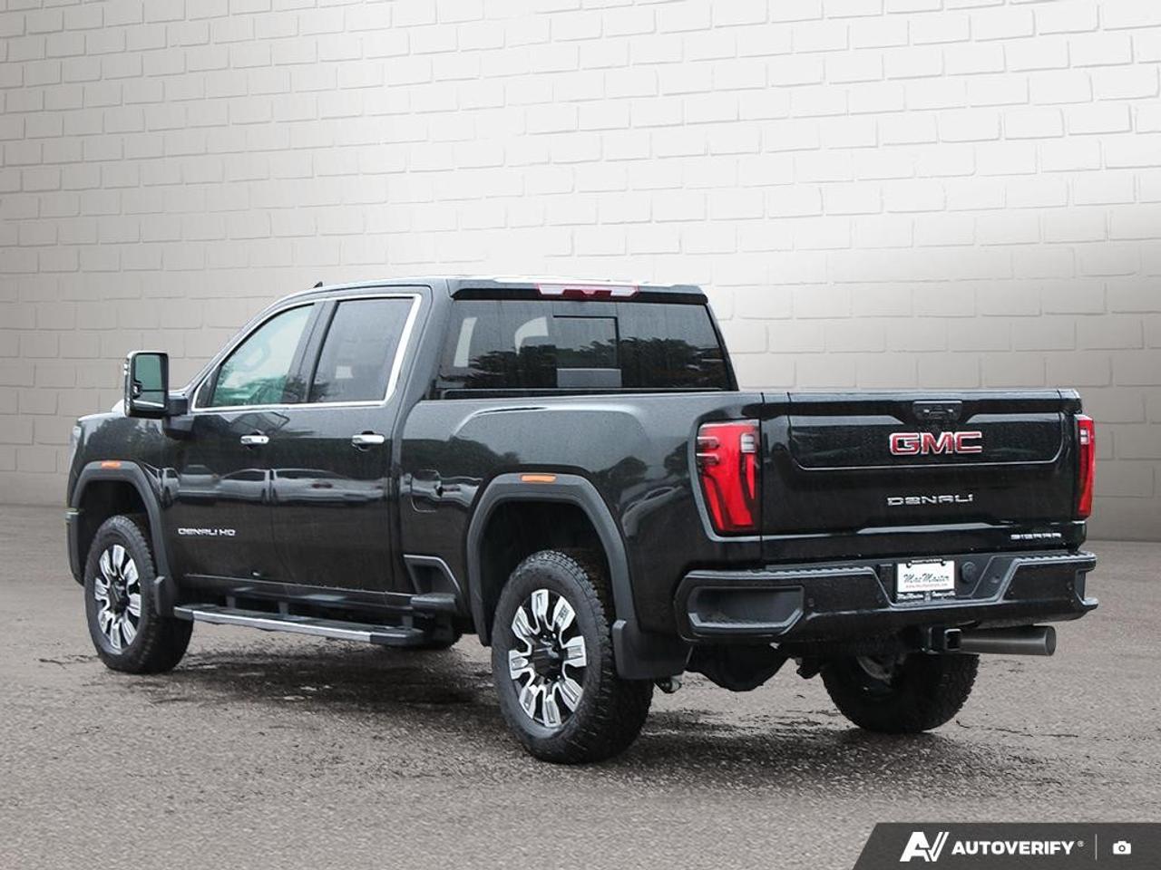 2026 GMC SIERRA 2500HD Crew Cab Standard Box 4-Wheel Drive Denali Photo