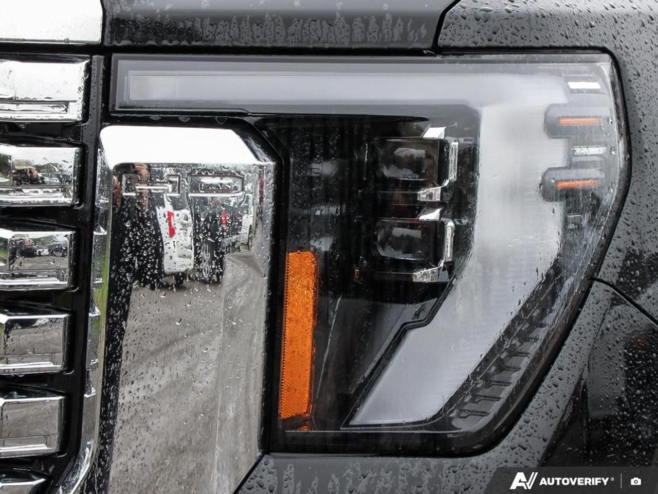 2026 GMC SIERRA 2500HD Crew Cab Standard Box 4-Wheel Drive Denali Photo