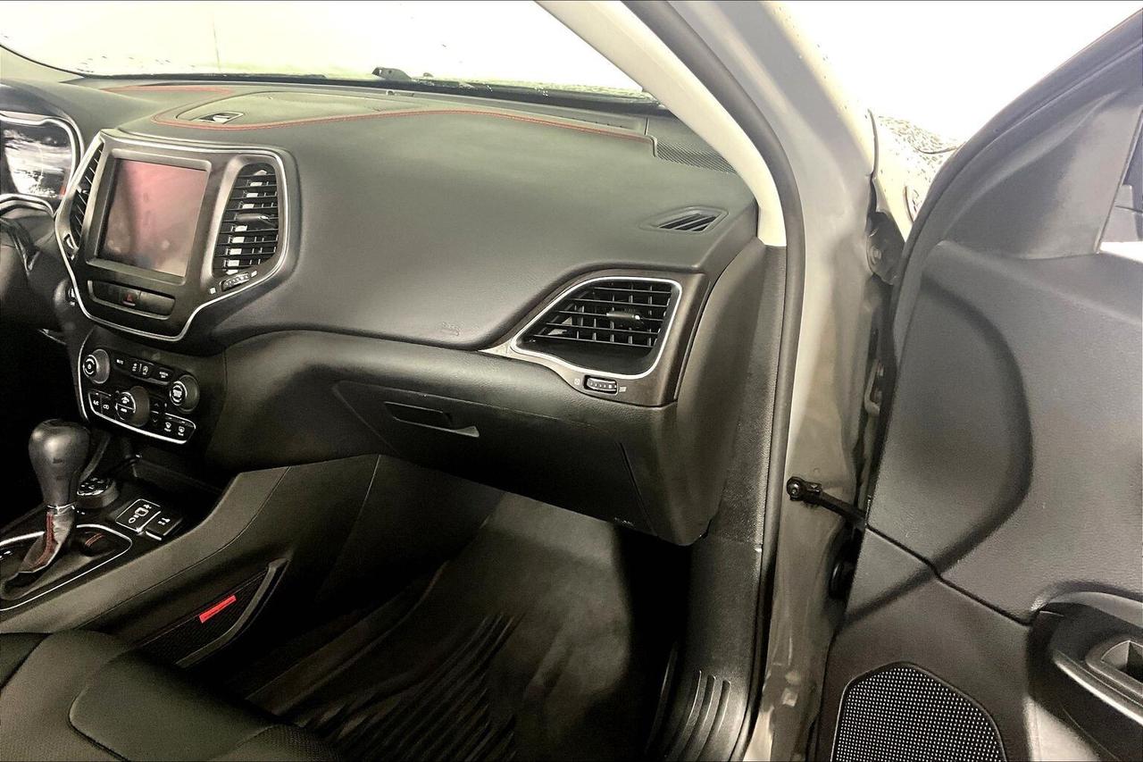 2022 Jeep Cherokee Trailhawk 4X4 Photo