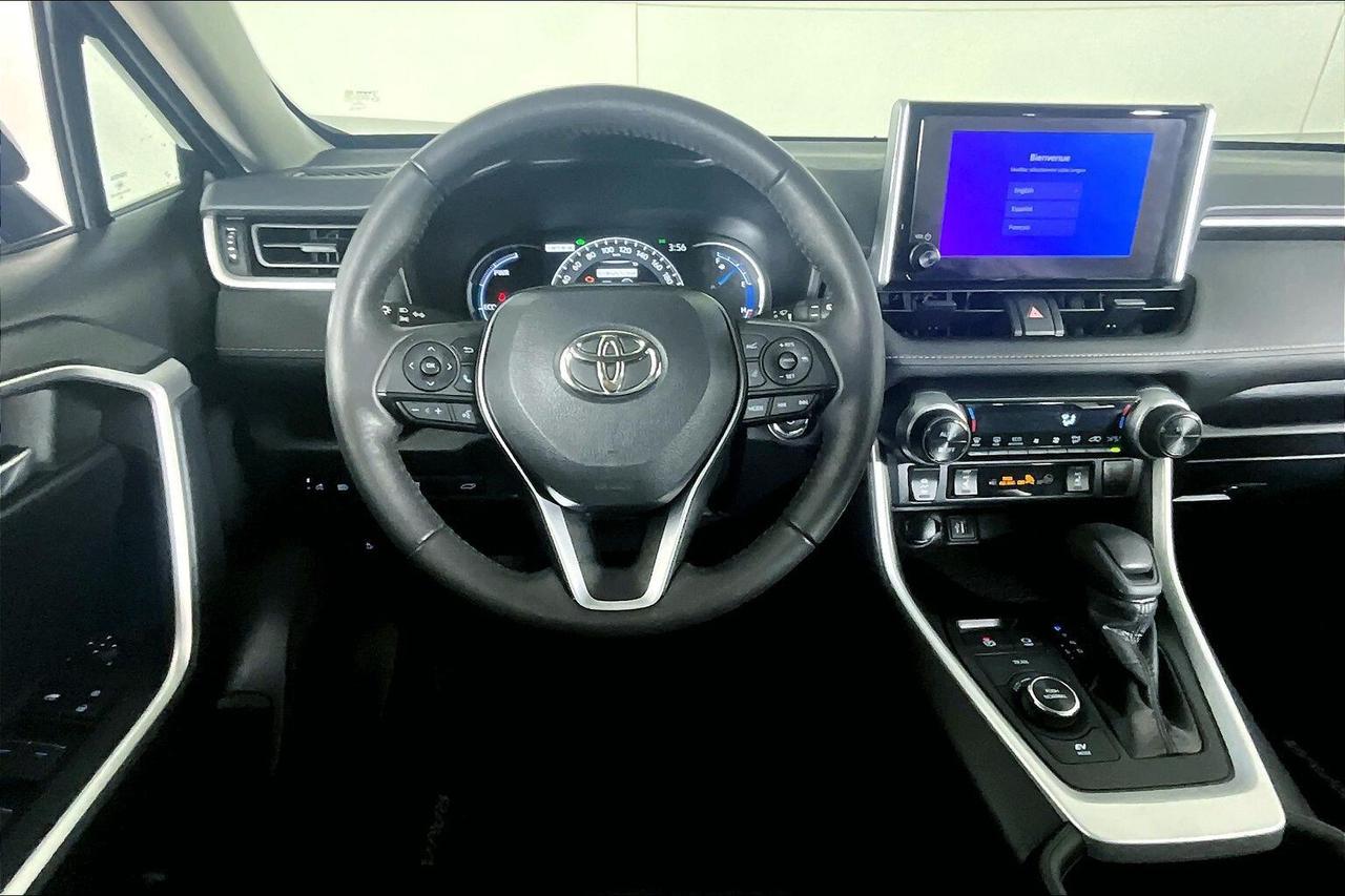 2023 Toyota RAV4 Hybrid XLE AWD Photo