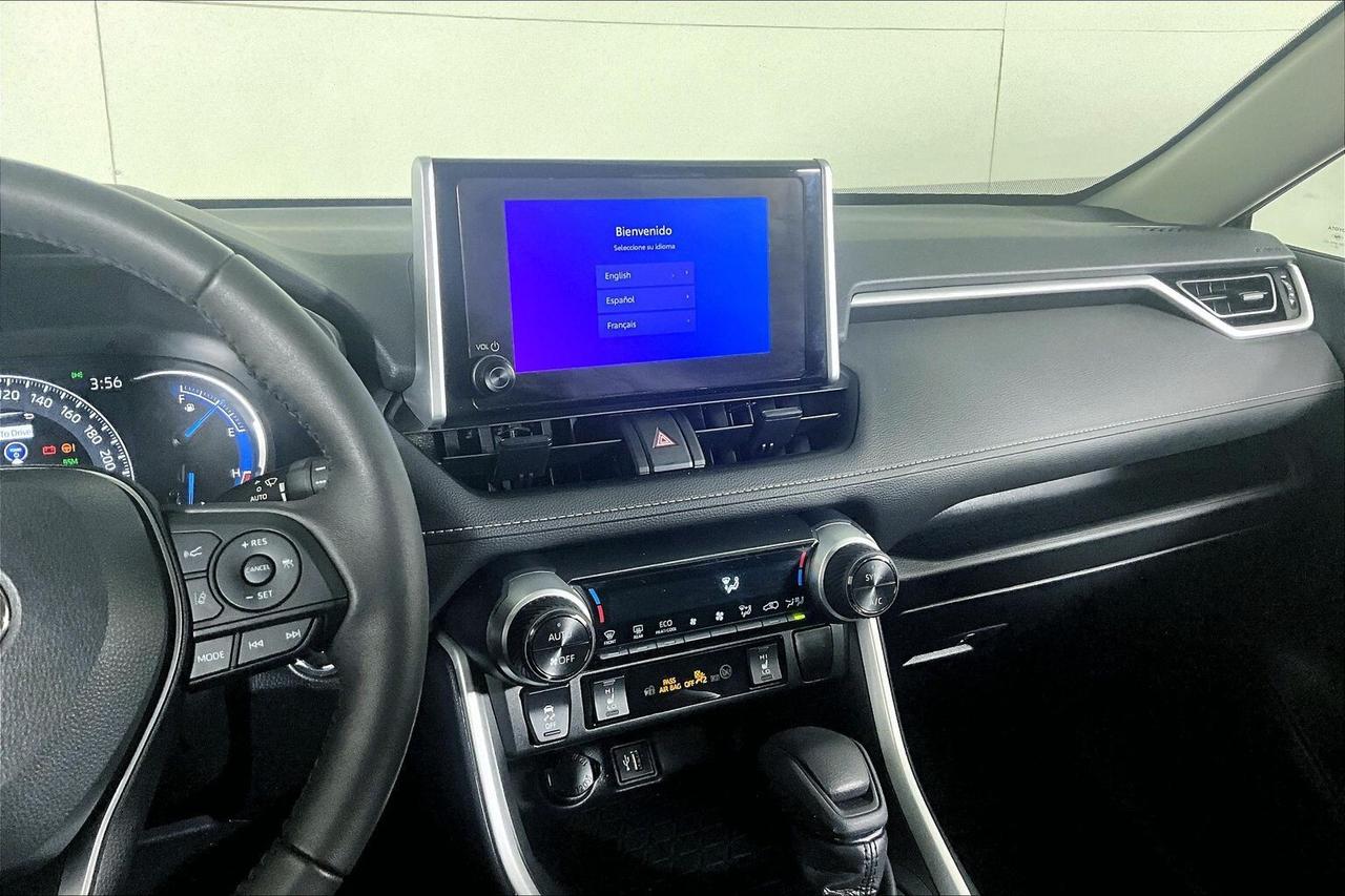 2023 Toyota RAV4 Hybrid XLE AWD Photo
