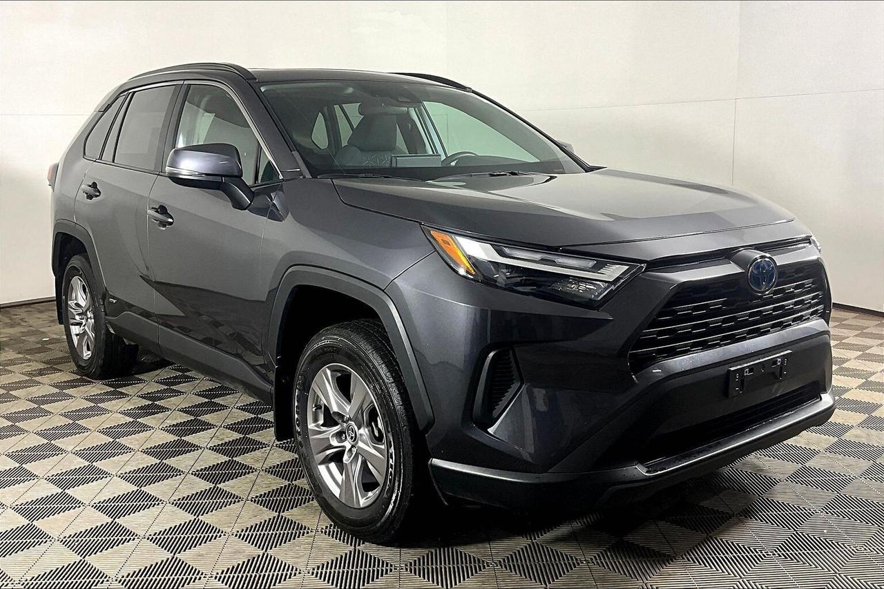 2023 Toyota RAV4 Hybrid XLE AWD Photo
