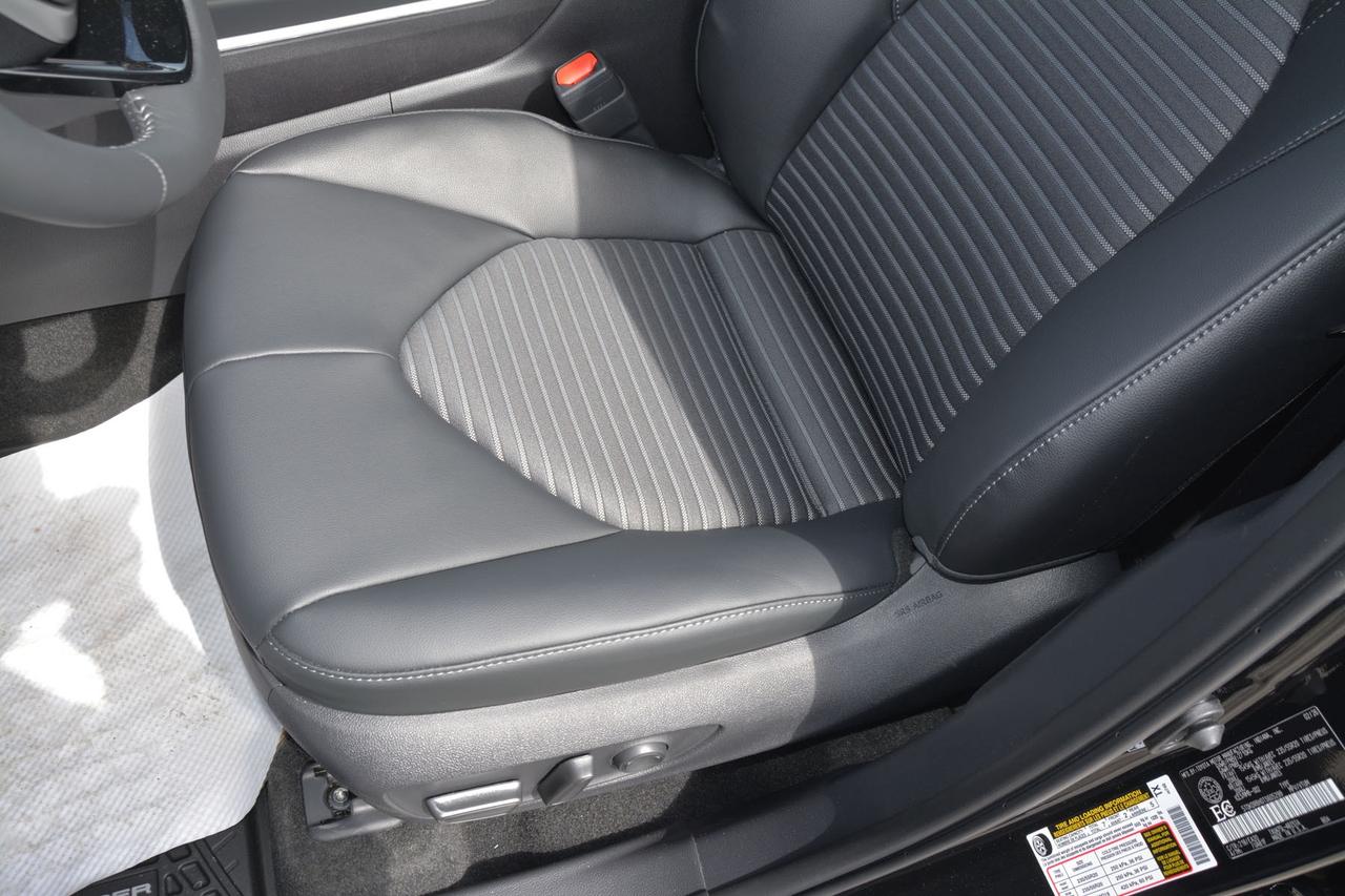 2026 Toyota Highlander XSE AWD Photo