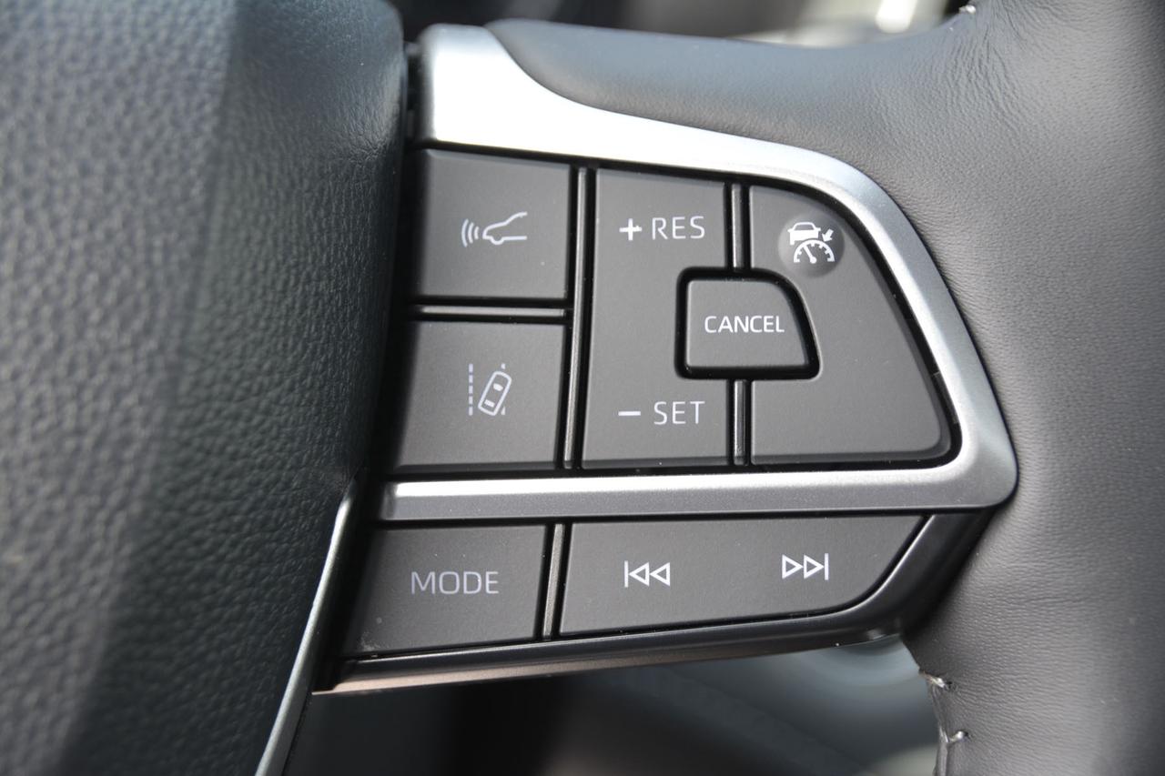 2026 Toyota Highlander XSE AWD Photo