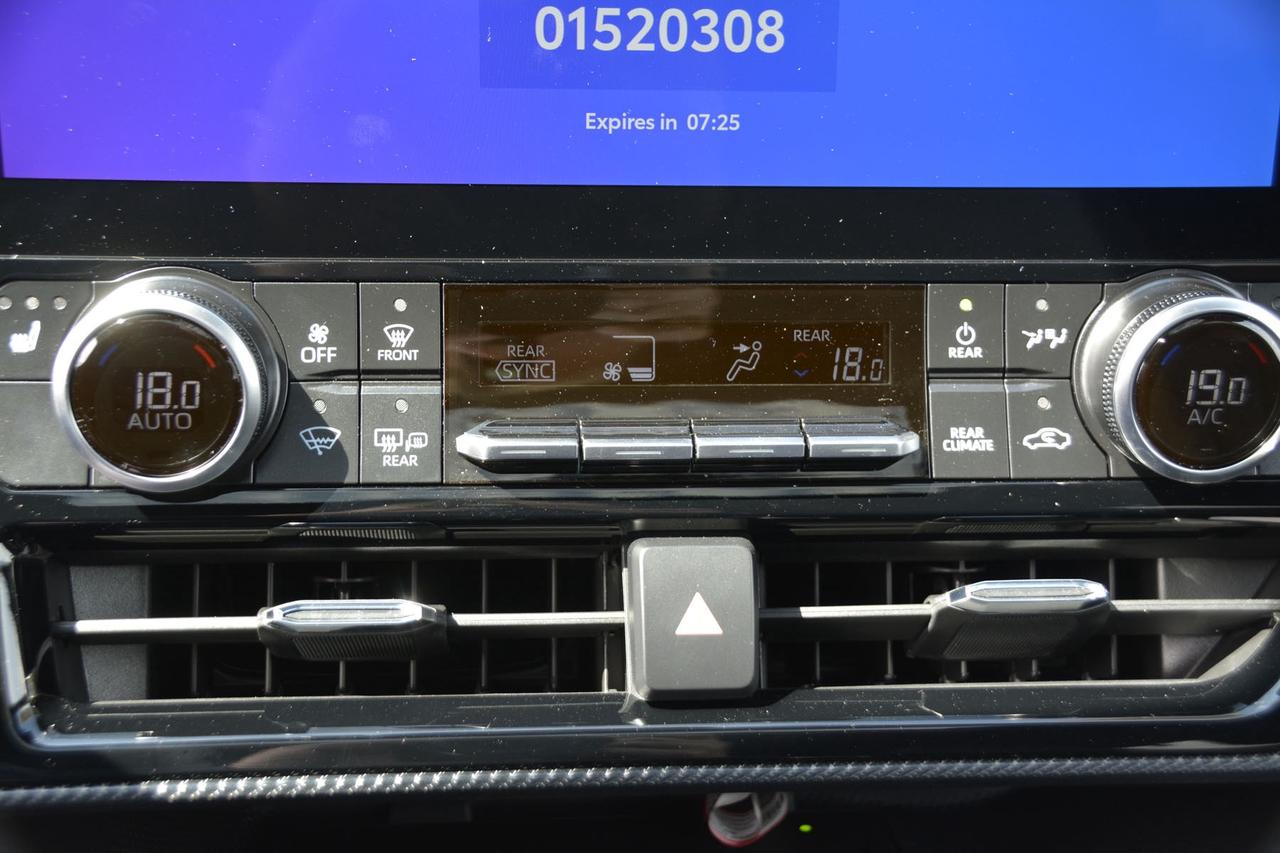 2026 Toyota Highlander XSE AWD Photo