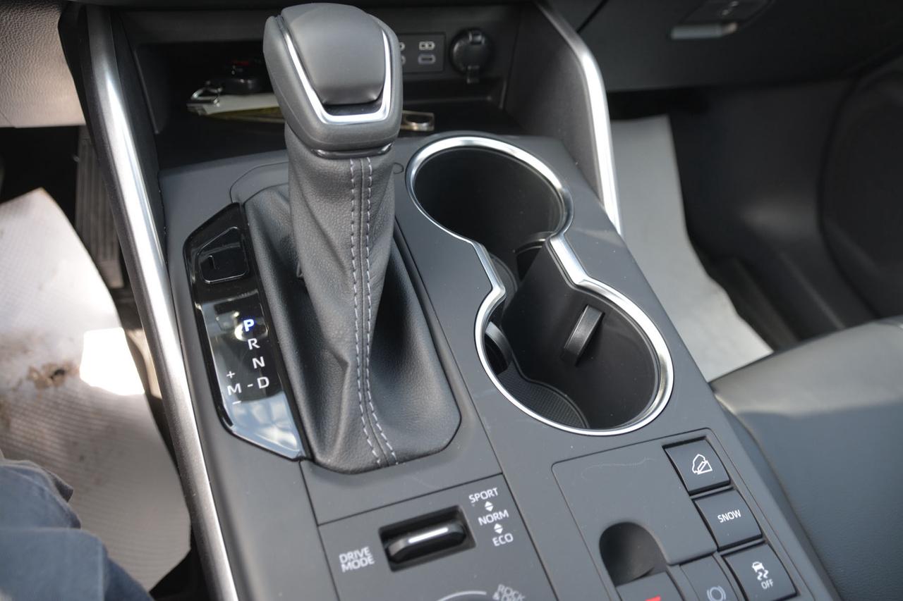 2026 Toyota Highlander XSE AWD Photo