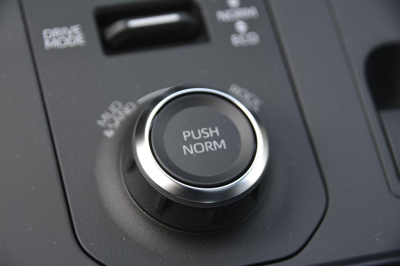 2026 Toyota Highlander XSE AWD Photo