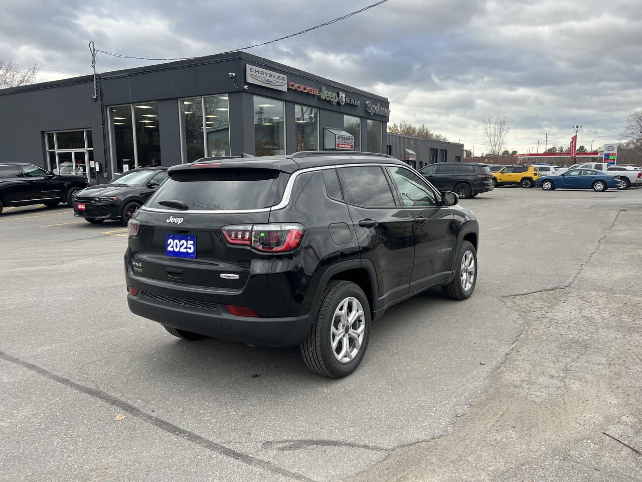2025 Jeep Compass North 4X4  - Demo!  Qualifies for New Rates! Photo