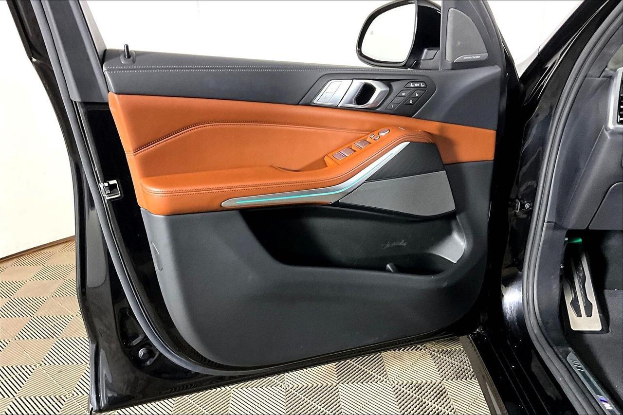 2022 BMW X7 xDrive40i Sports Activity Vehicle Photo