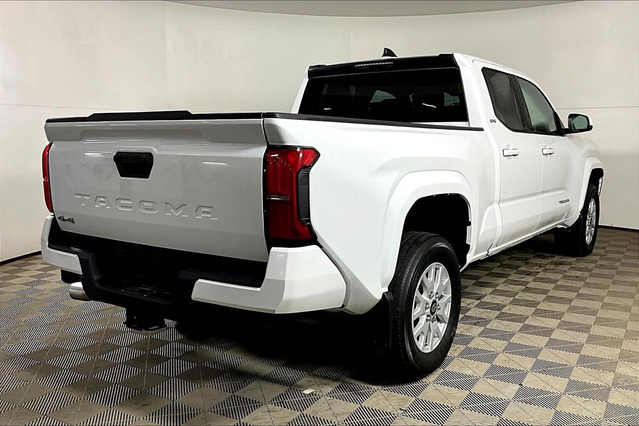 2025 Toyota Tacoma 4x4 Double Cab Auto Photo