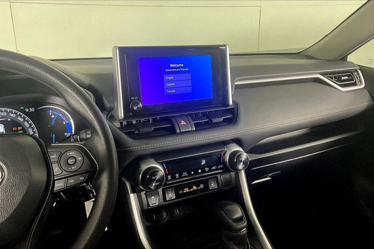 2024 Toyota RAV4 Hybrid LE AWD Photo