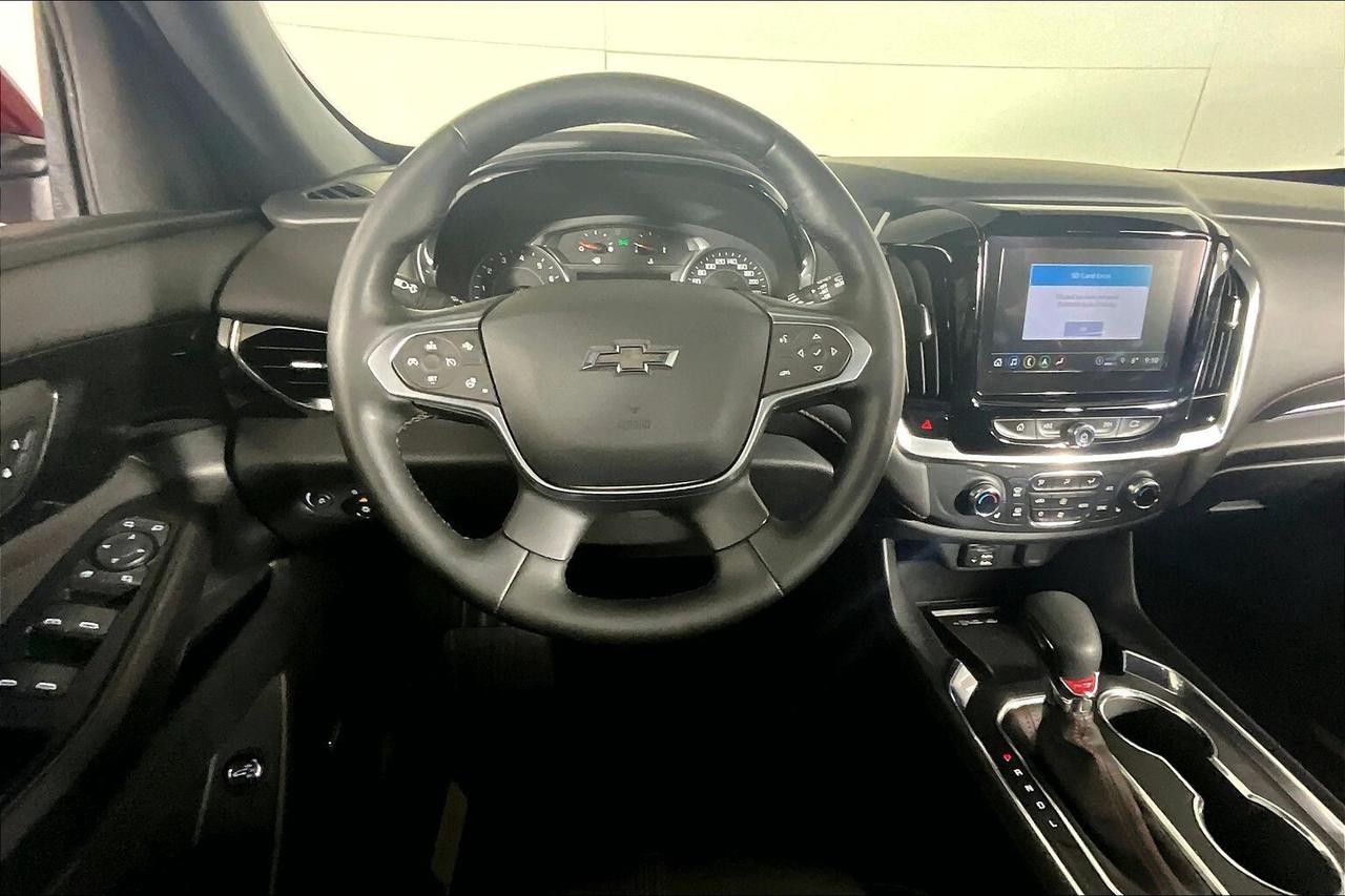 2023 Chevrolet Traverse AWD 4dr RS Photo
