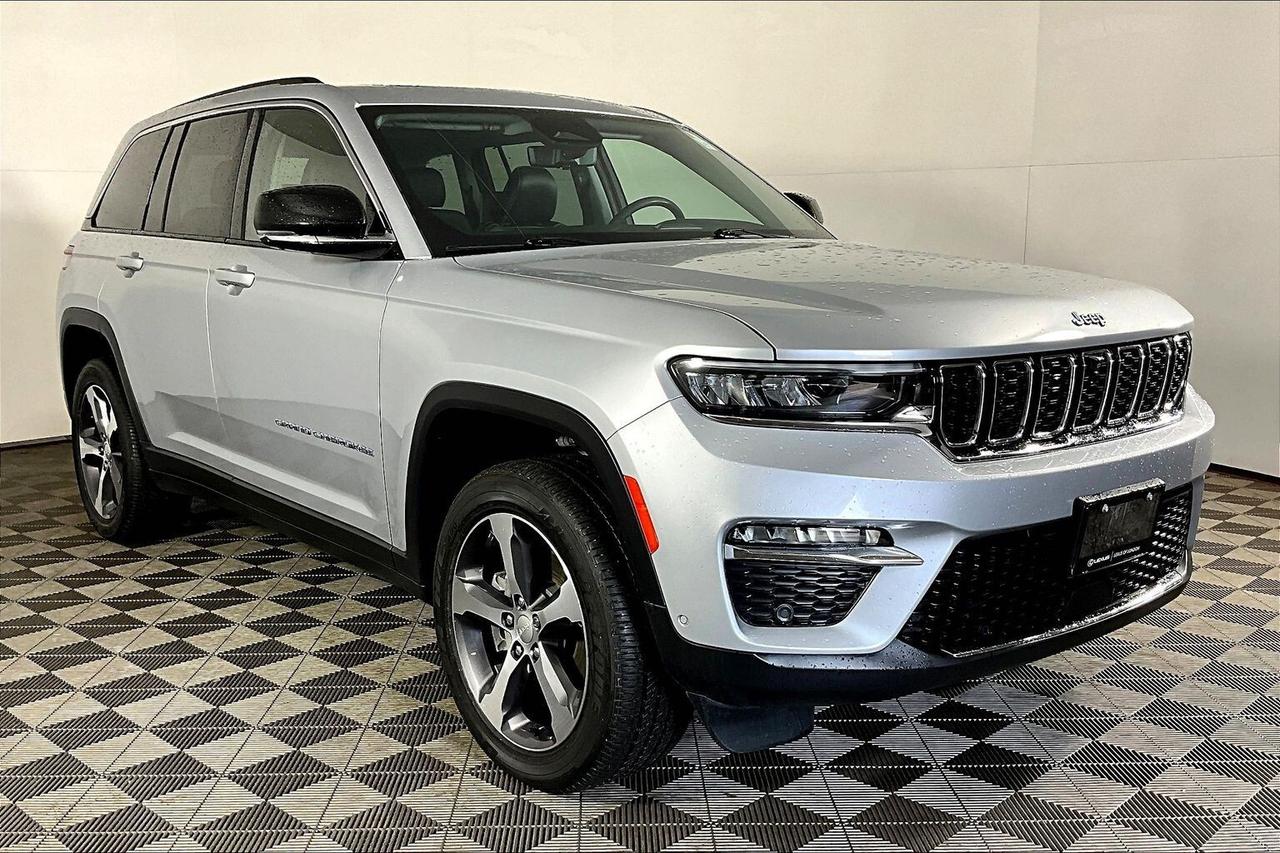 2023 Jeep Grand Cherokee 4xe 4x4 Photo