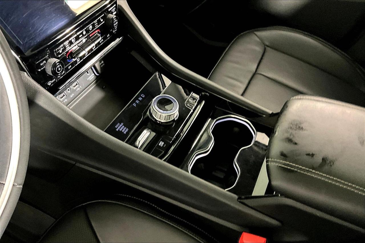 2023 Jeep Grand Cherokee 4xe 4x4 Photo