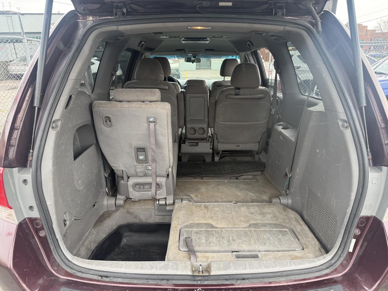 2010 Honda Odyssey *** BLOWOUT SALE *** Photo