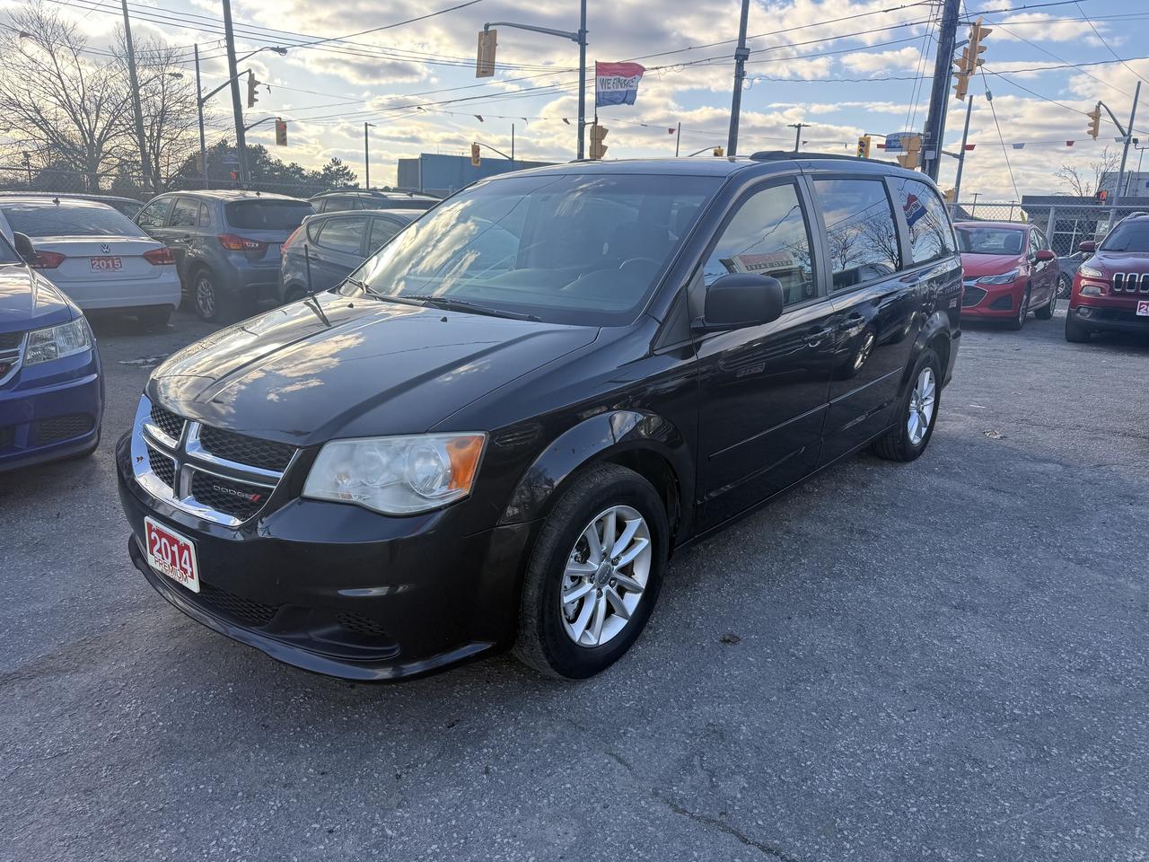 2014 Dodge Grand Caravan *** 3 YEAR WARRANTY INCLUDED *** Photo