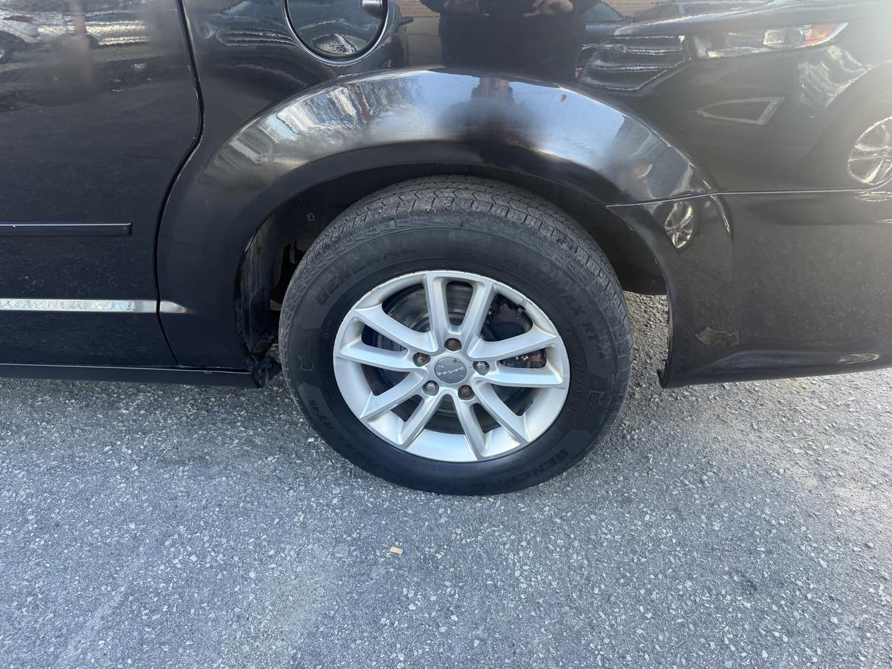 2014 Dodge Grand Caravan *** 3 YEAR WARRANTY INCLUDED *** Photo
