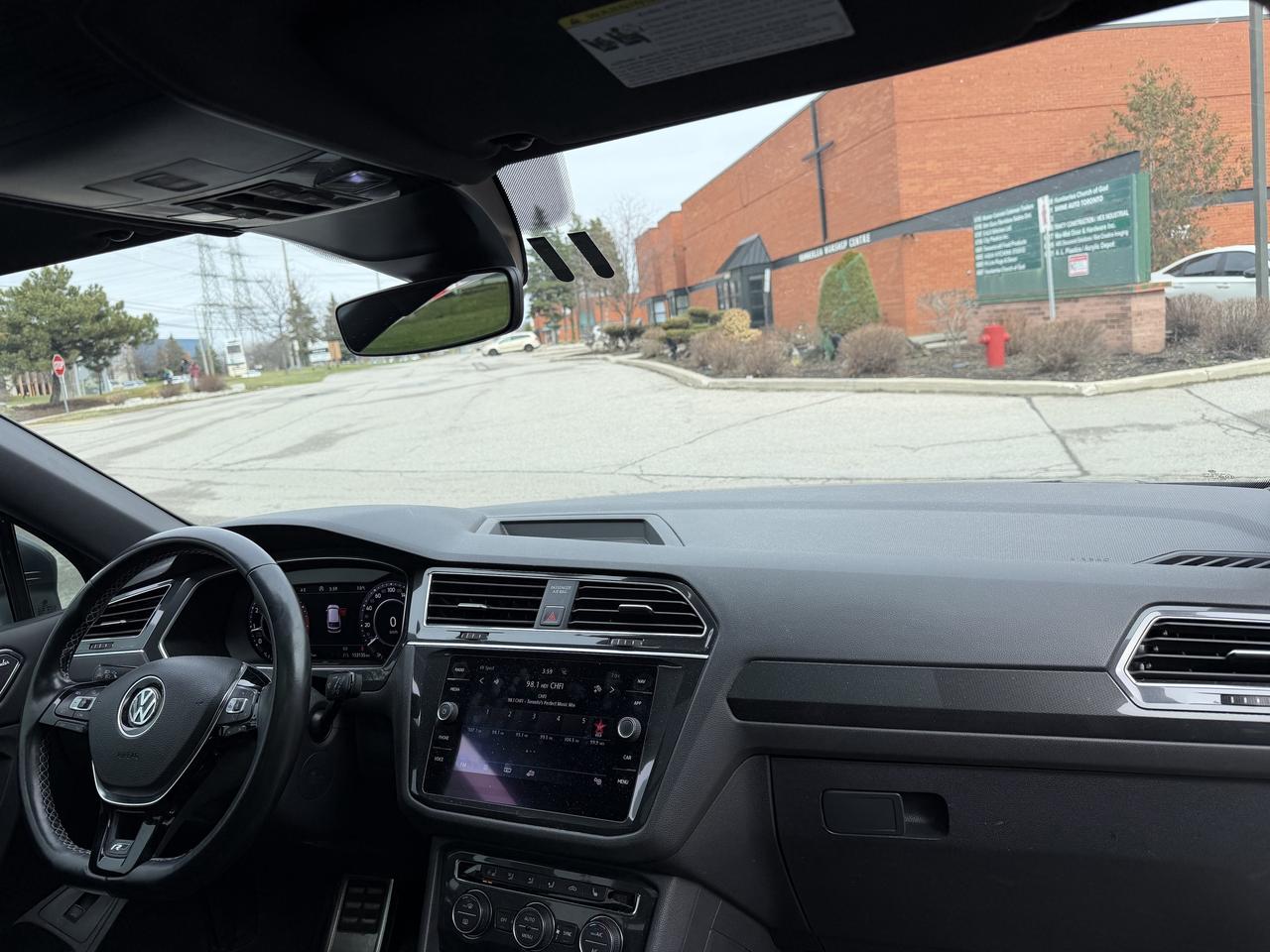 2018 Volkswagen Tiguan Highline R-LINE AWD REMOTE STARTER CERTIFIED Photo