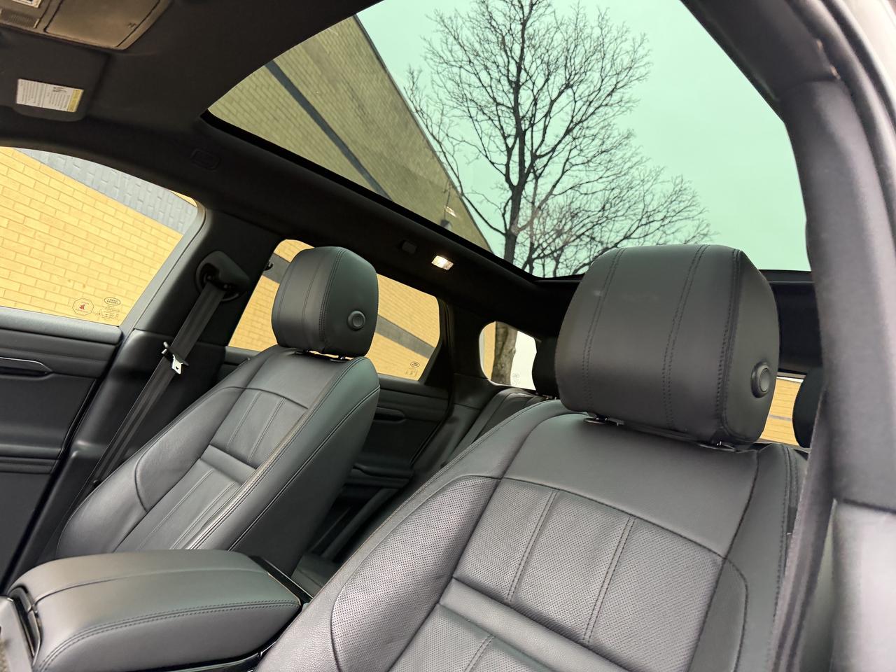 2020 Land Rover Range Rover Evoque P250 SE R DYNAMIC ADAPTIVE CRUISE MERIDIAN SOUND Photo