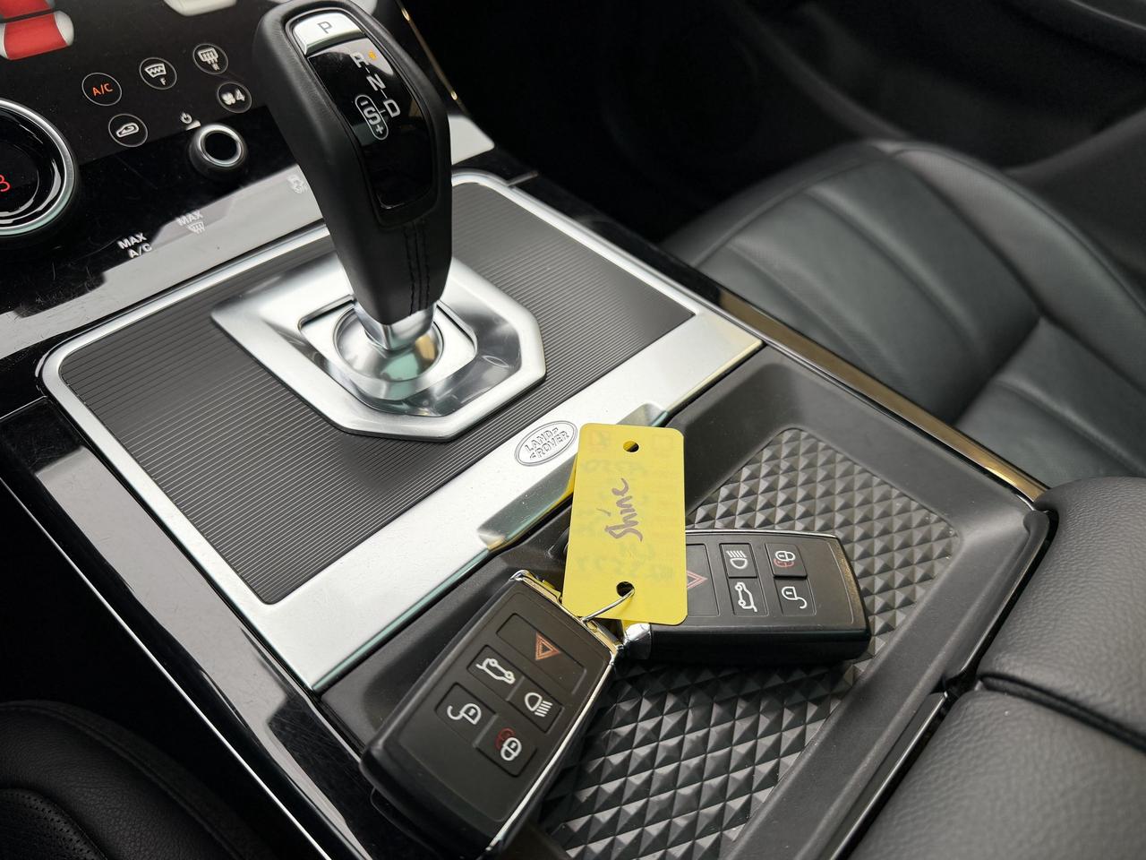 2020 Land Rover Range Rover Evoque P250 SE R DYNAMIC ADAPTIVE CRUISE MERIDIAN SOUND Photo