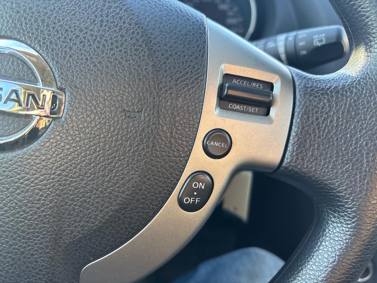 2009 Nissan Rogue AWD 4dr S Photo