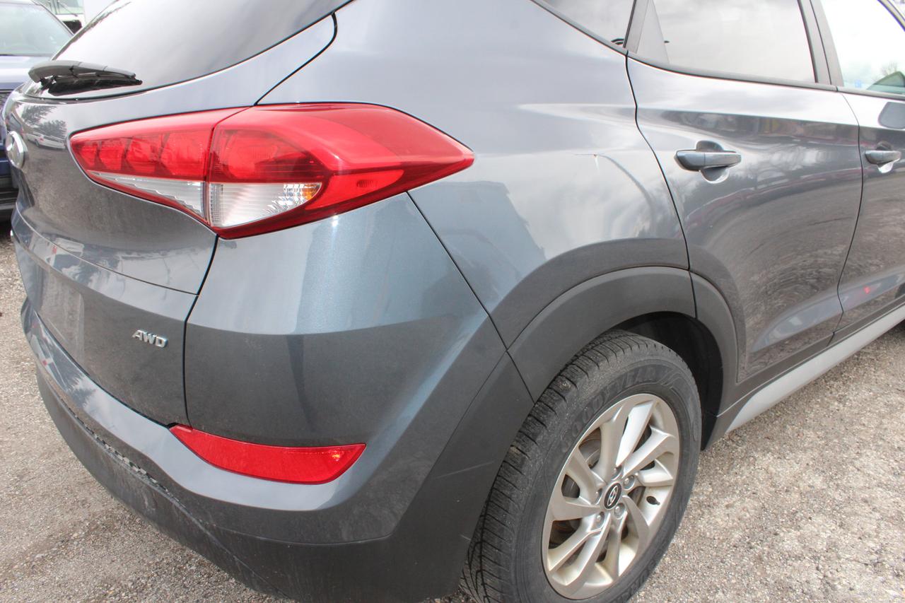 2018 Hyundai Tucson SE Photo