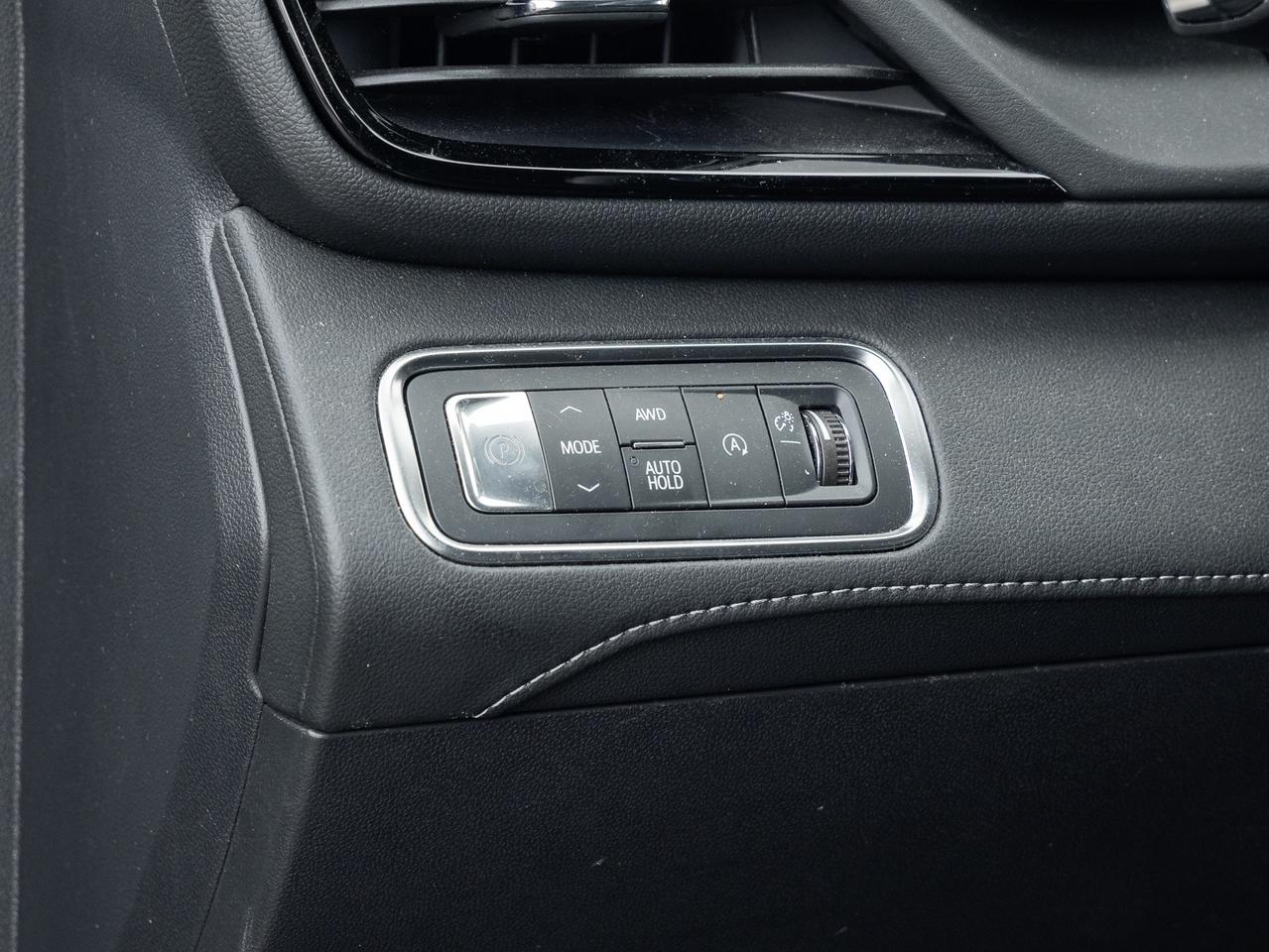 2025 Buick Enclave Fully Loaded   Panoramic Roof   Advanced Tech PKG Photo