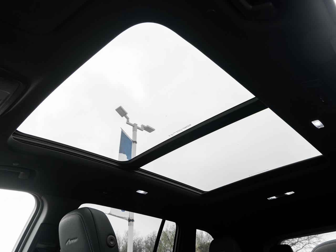 2025 Buick Enclave Fully Loaded   Panoramic Roof   Advanced Tech PKG Photo