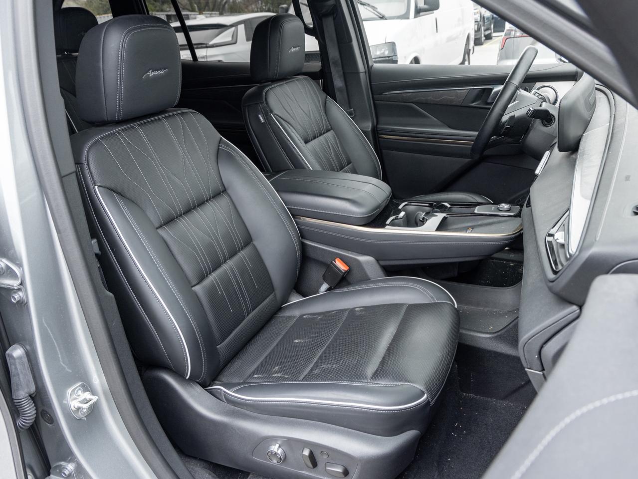 2025 Buick Enclave Fully Loaded   Panoramic Roof   Advanced Tech PKG Photo