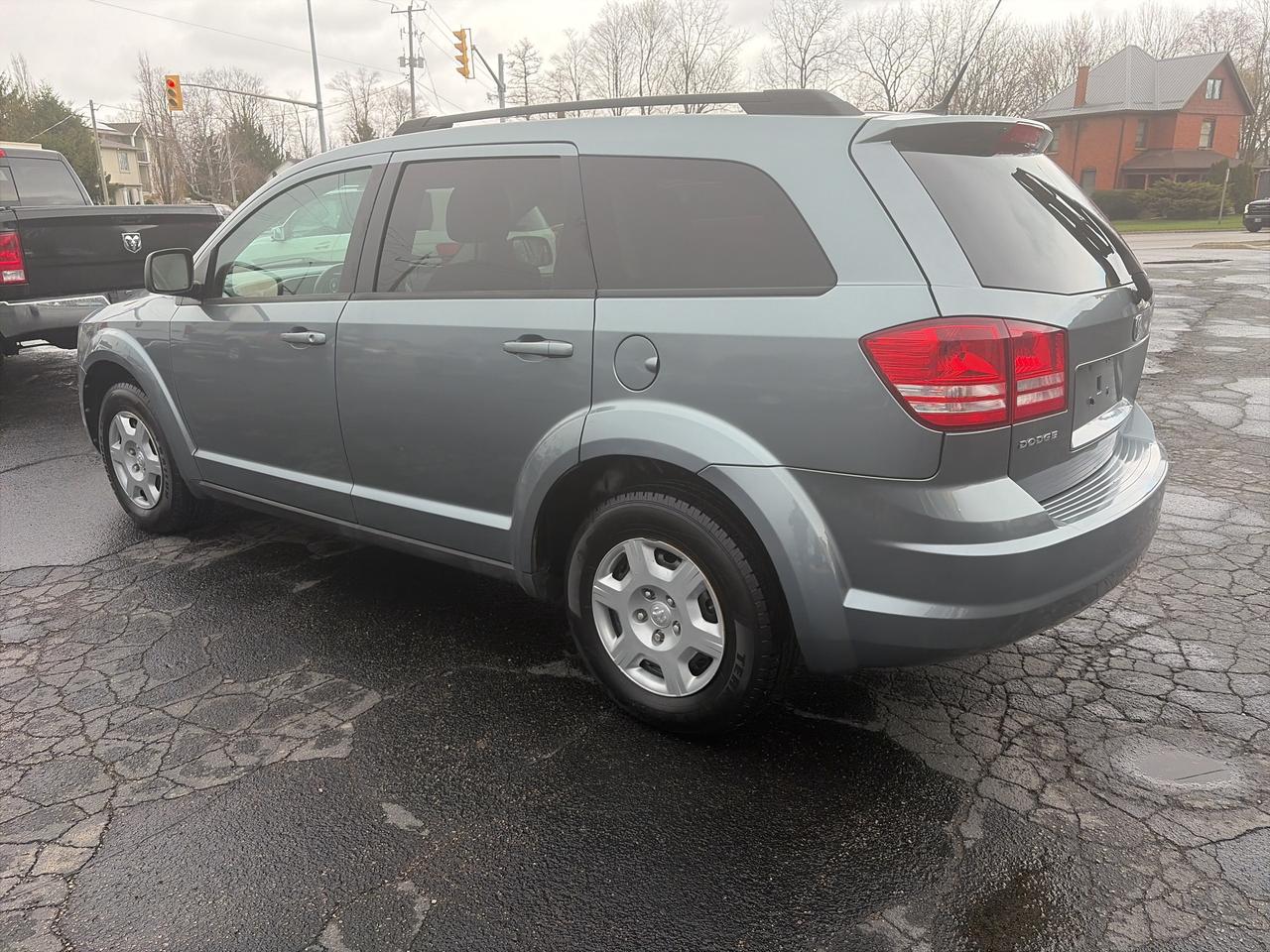2010 Dodge Journey SE-ONE OWNER-CLEAN CARFAX-LOW KM Photo