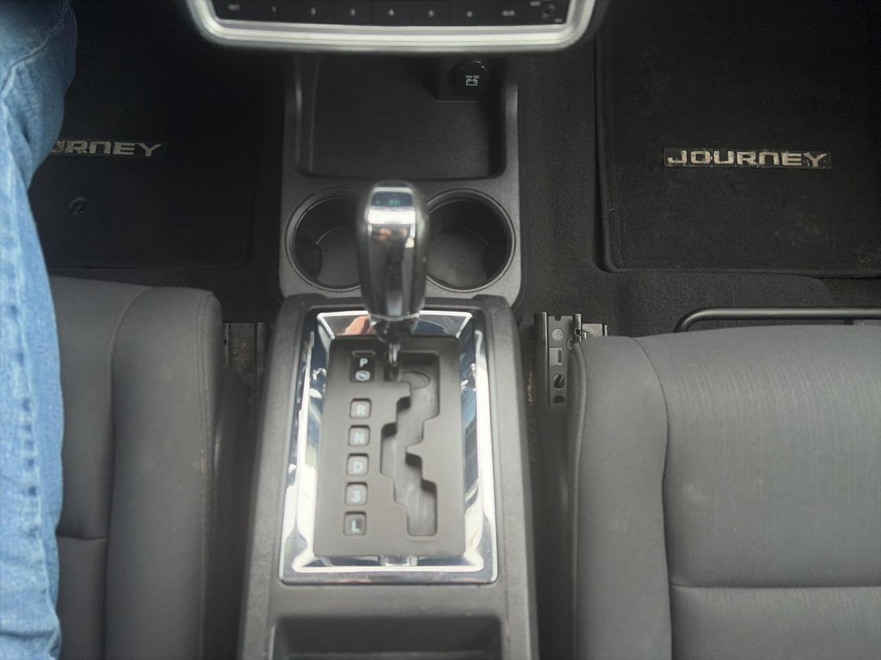 2010 Dodge Journey SE-ONE OWNER-CLEAN CARFAX-LOW KM Photo