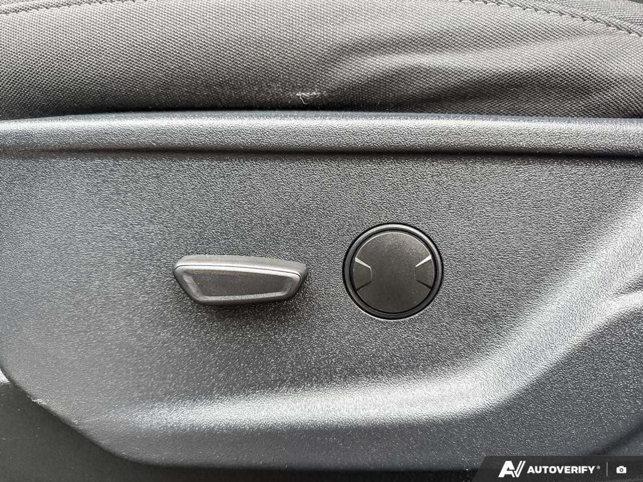 2023 Ford F-150 XLT   FX4 OFF RD PKG   TAILGATE STEP Photo