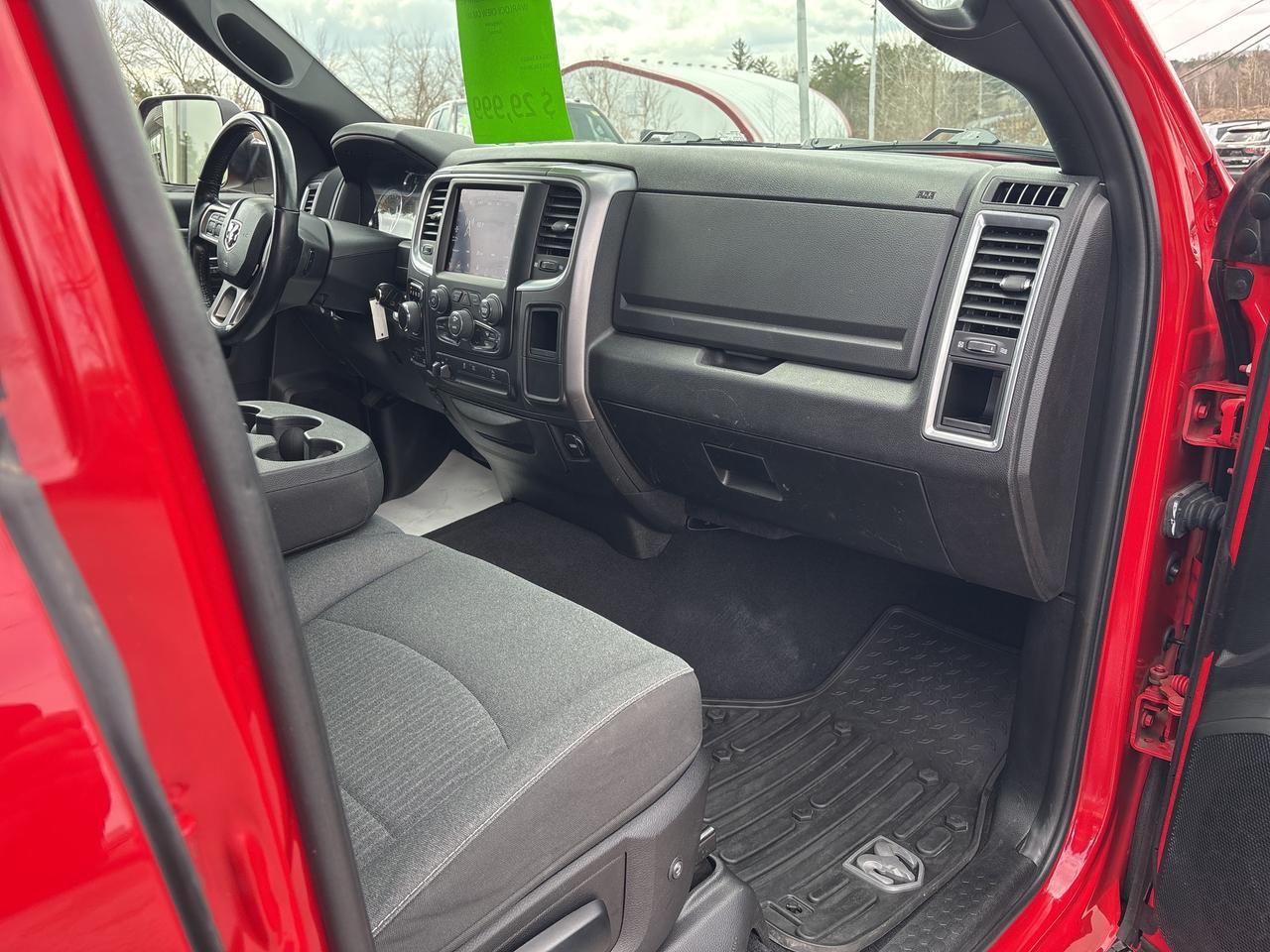 2021 RAM 1500 Classic WARLOCK Photo