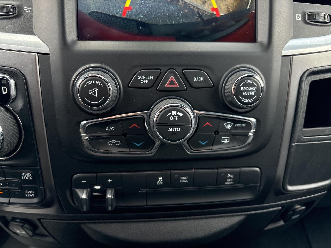 2021 RAM 1500 Classic WARLOCK Photo