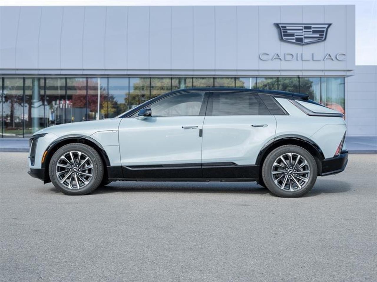 2026 Cadillac LYRIQ Sport 4dr Photo2