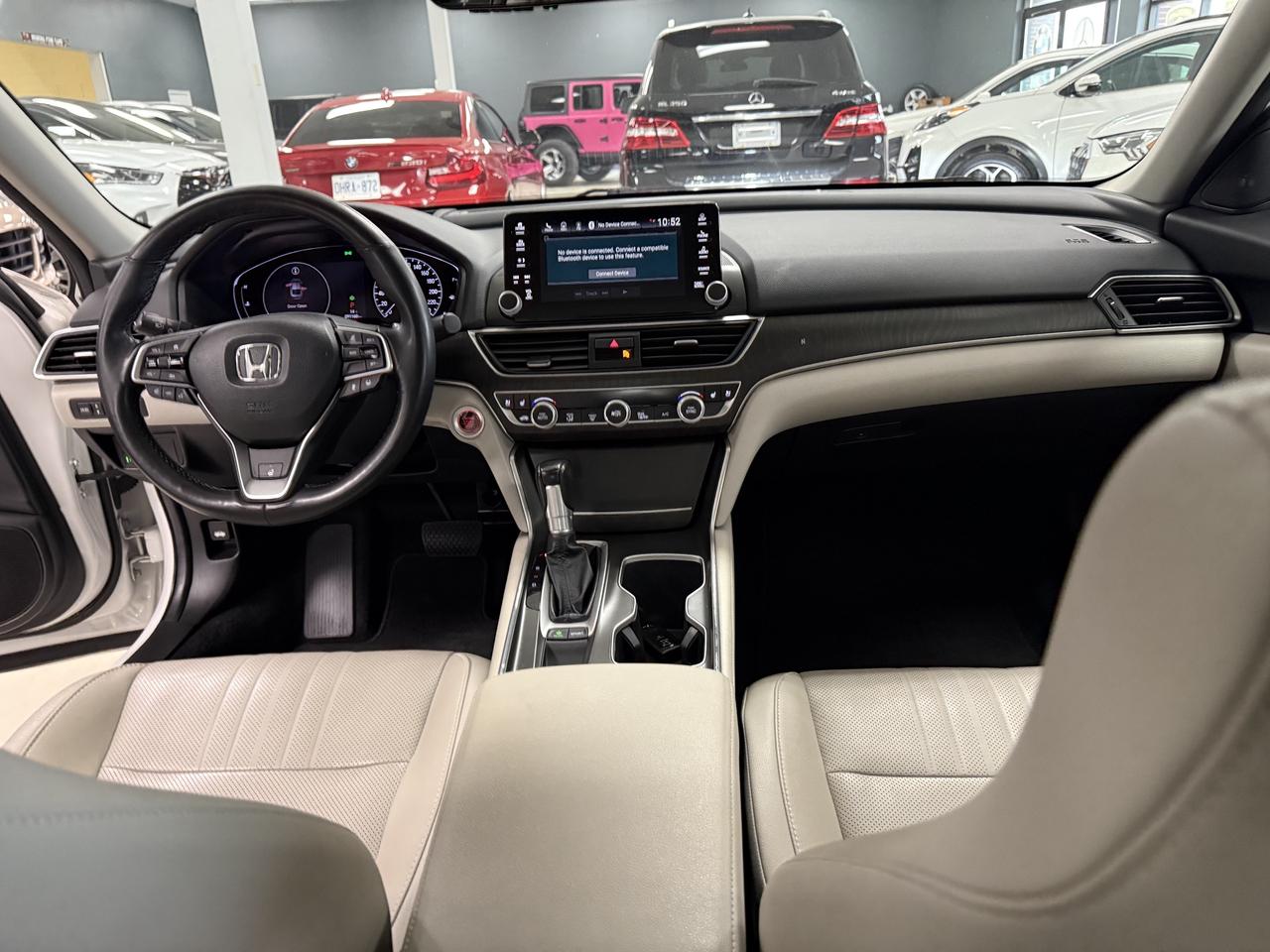 2019 Honda Accord Touring Photo