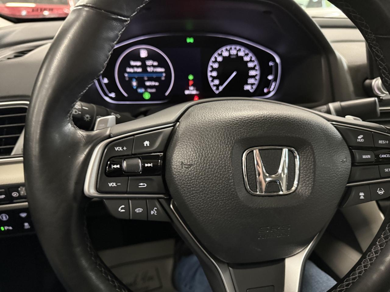 2019 Honda Accord Touring Photo