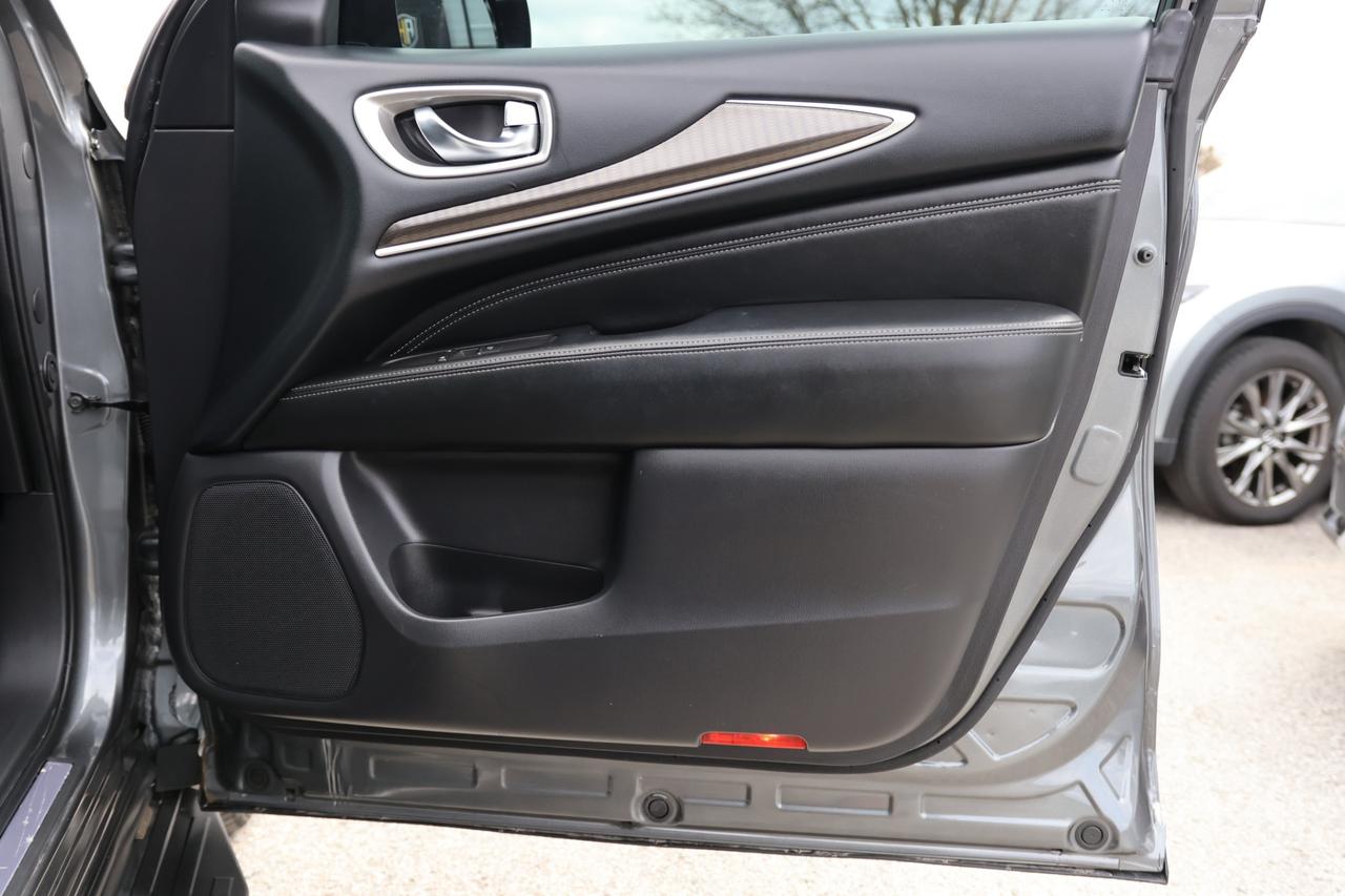 2018 Infiniti QX60 PURE AWD-7PASS-R STARTER/360 CAM/NAV/LEATHER/P SEA Photo