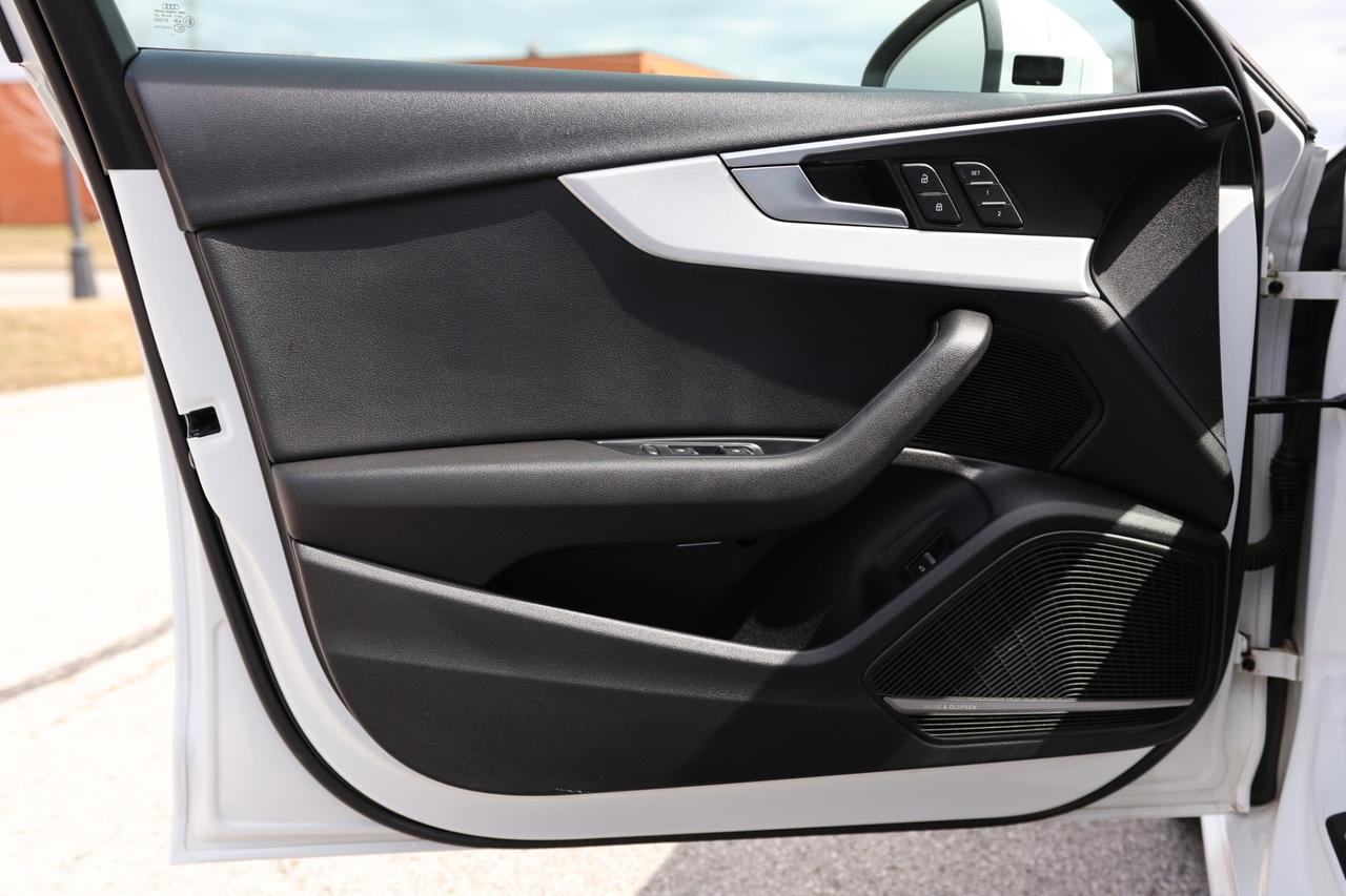 2018 Audi A4 TECHNIK-S LINE-AWD/NAV/360CAM/BLIS/P SNSR/PSEAT/H Photo