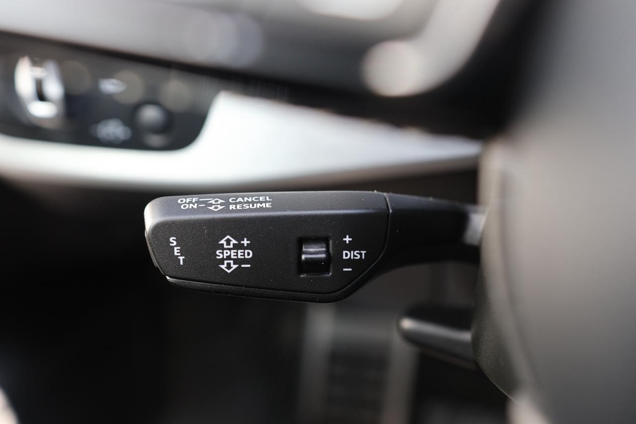 2018 Audi A4 TECHNIK-S LINE-AWD/NAV/360CAM/BLIS/P SNSR/PSEAT/H Photo