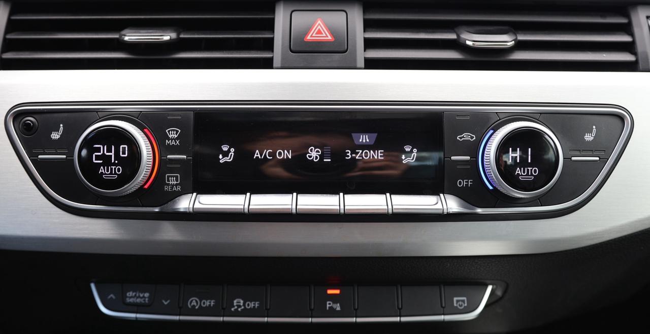 2018 Audi A4 TECHNIK-S LINE-AWD/NAV/360CAM/BLIS/P SNSR/PSEAT/H Photo