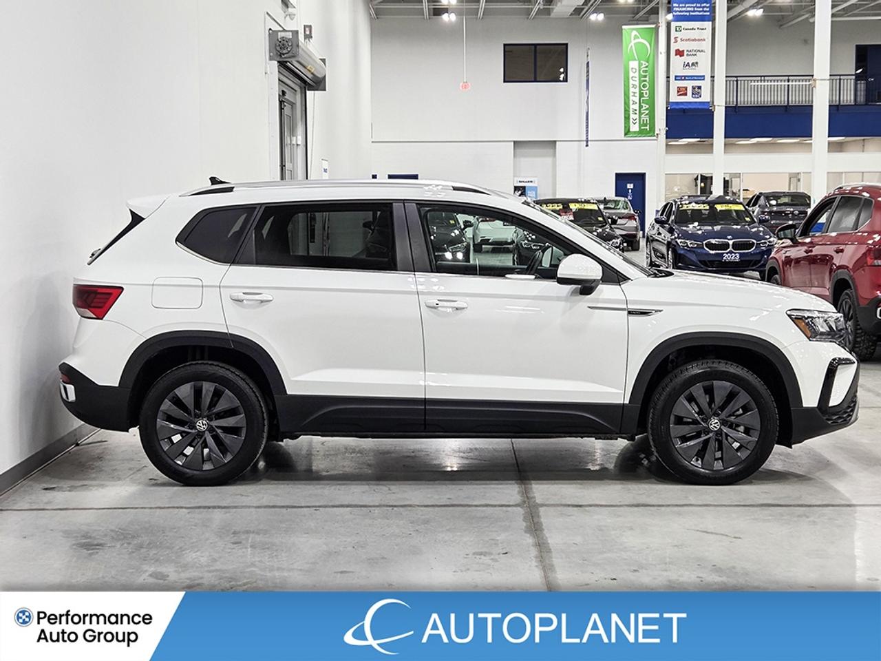 2024 Volkswagen Taos Comfortline FWD, Apple CarPlay, Panoramic Sunroof Photo