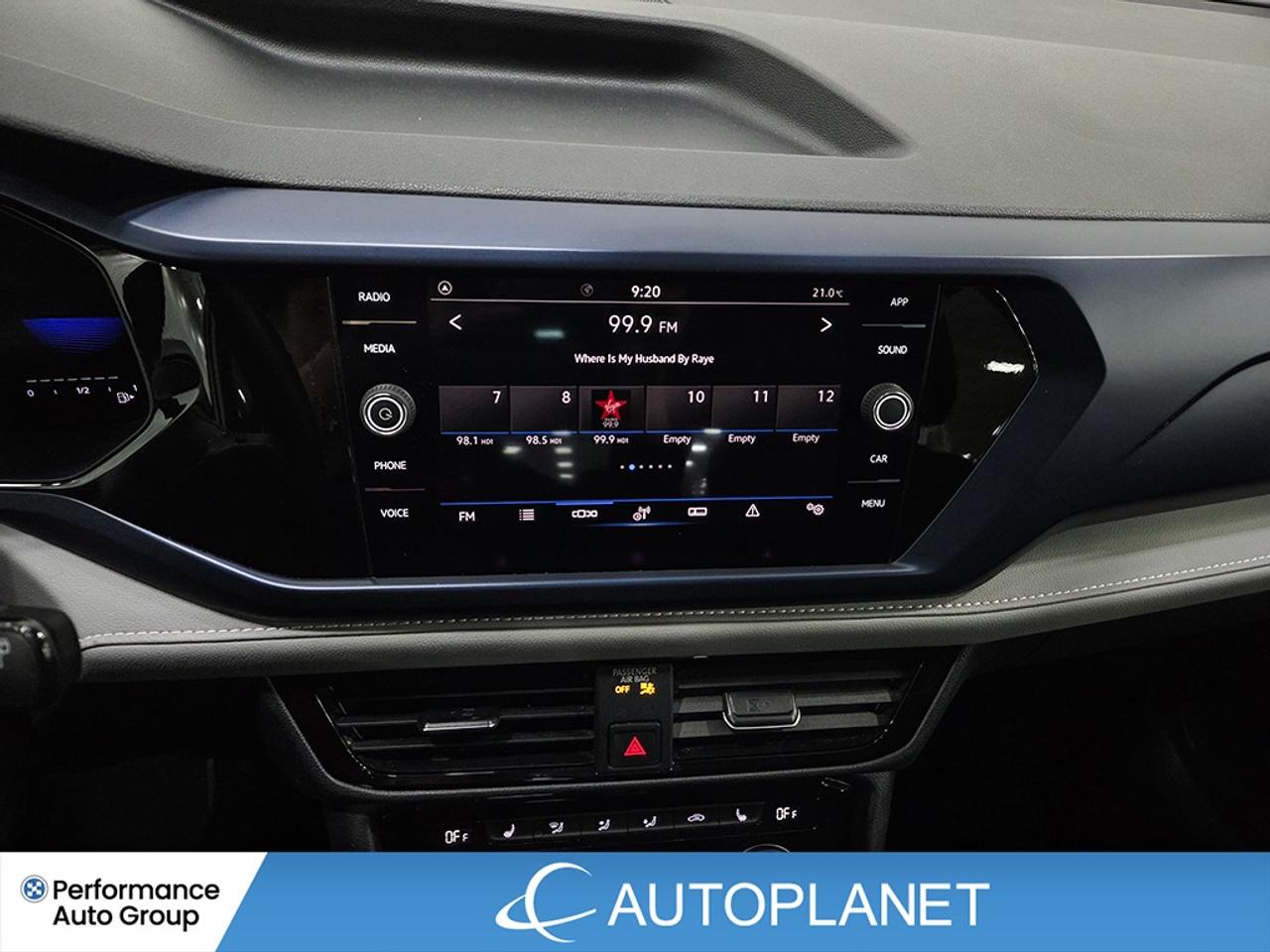 2024 Volkswagen Taos Comfortline FWD, Apple CarPlay, Panoramic Sunroof Photo