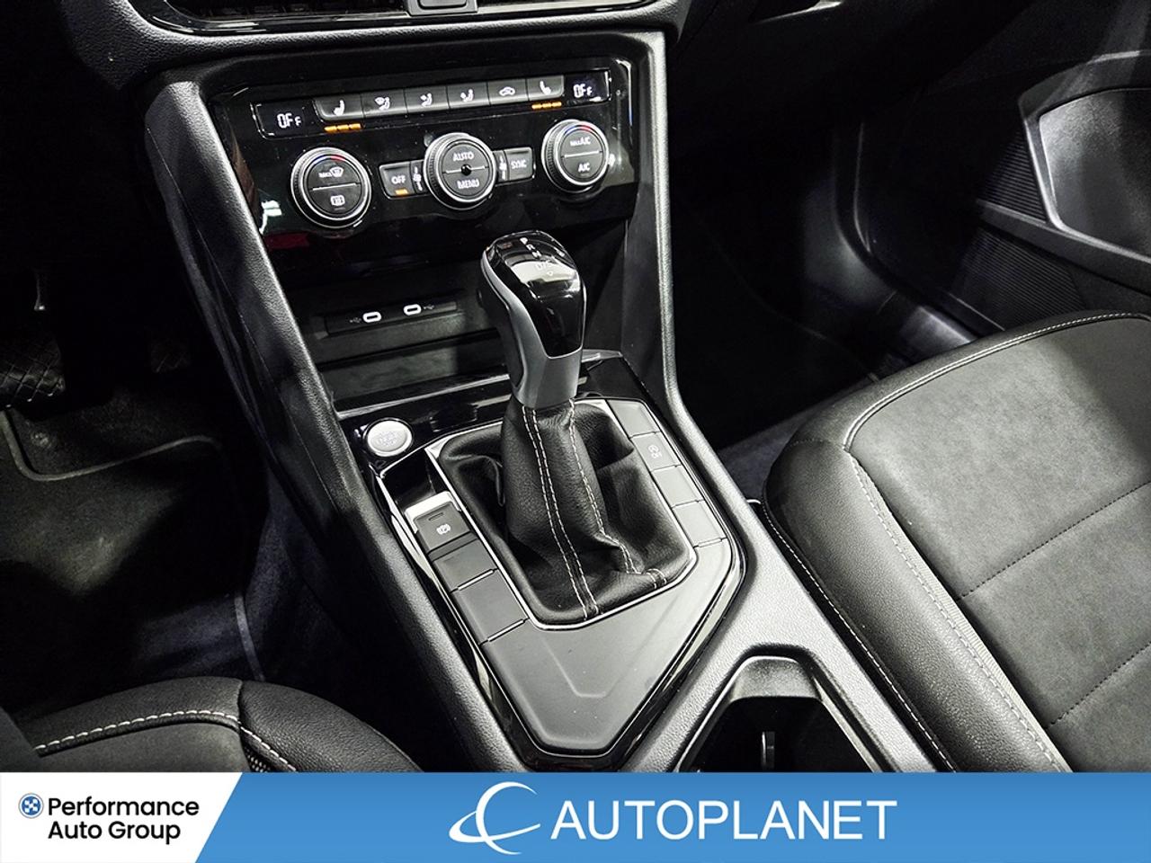 2024 Volkswagen Taos Comfortline FWD, Apple CarPlay, Panoramic Sunroof Photo