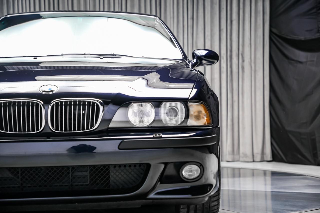 2000 BMW 5 Series M5 SEDAN V8 MANUAL CARAMELINT NOACIDNT CANADIANCAR Photo