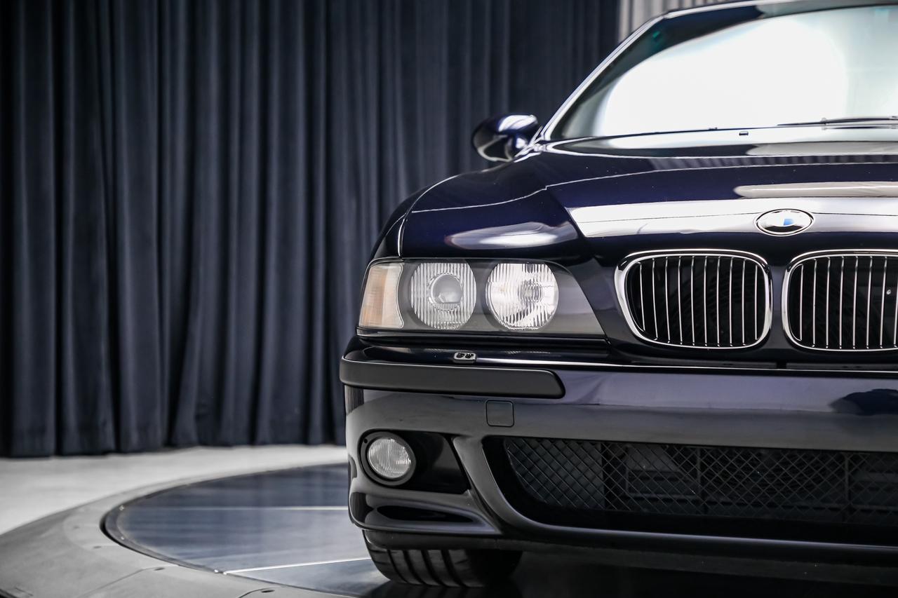 2000 BMW 5 Series M5 SEDAN V8 MANUAL CARAMELINT NOACIDNT CANADIANCAR Photo