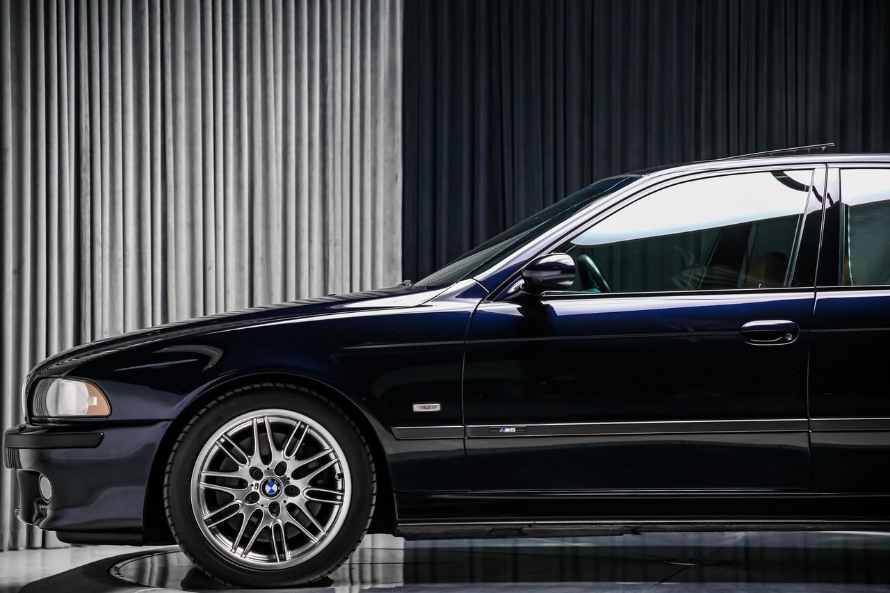 2000 BMW 5 Series M5 SEDAN V8 MANUAL CARAMELINT NOACIDNT CANADIANCAR Photo