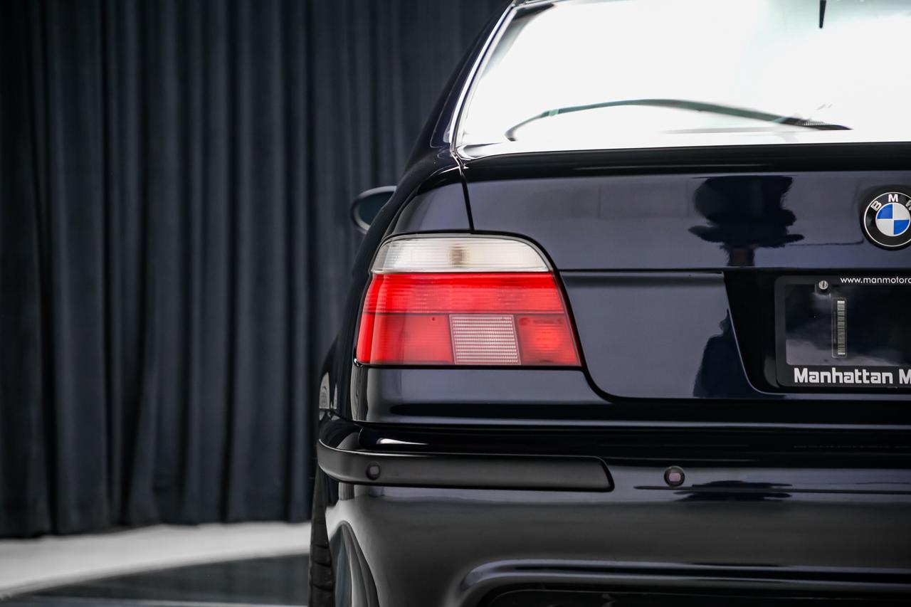 2000 BMW 5 Series M5 SEDAN V8 MANUAL CARAMELINT NOACIDNT CANADIANCAR Photo
