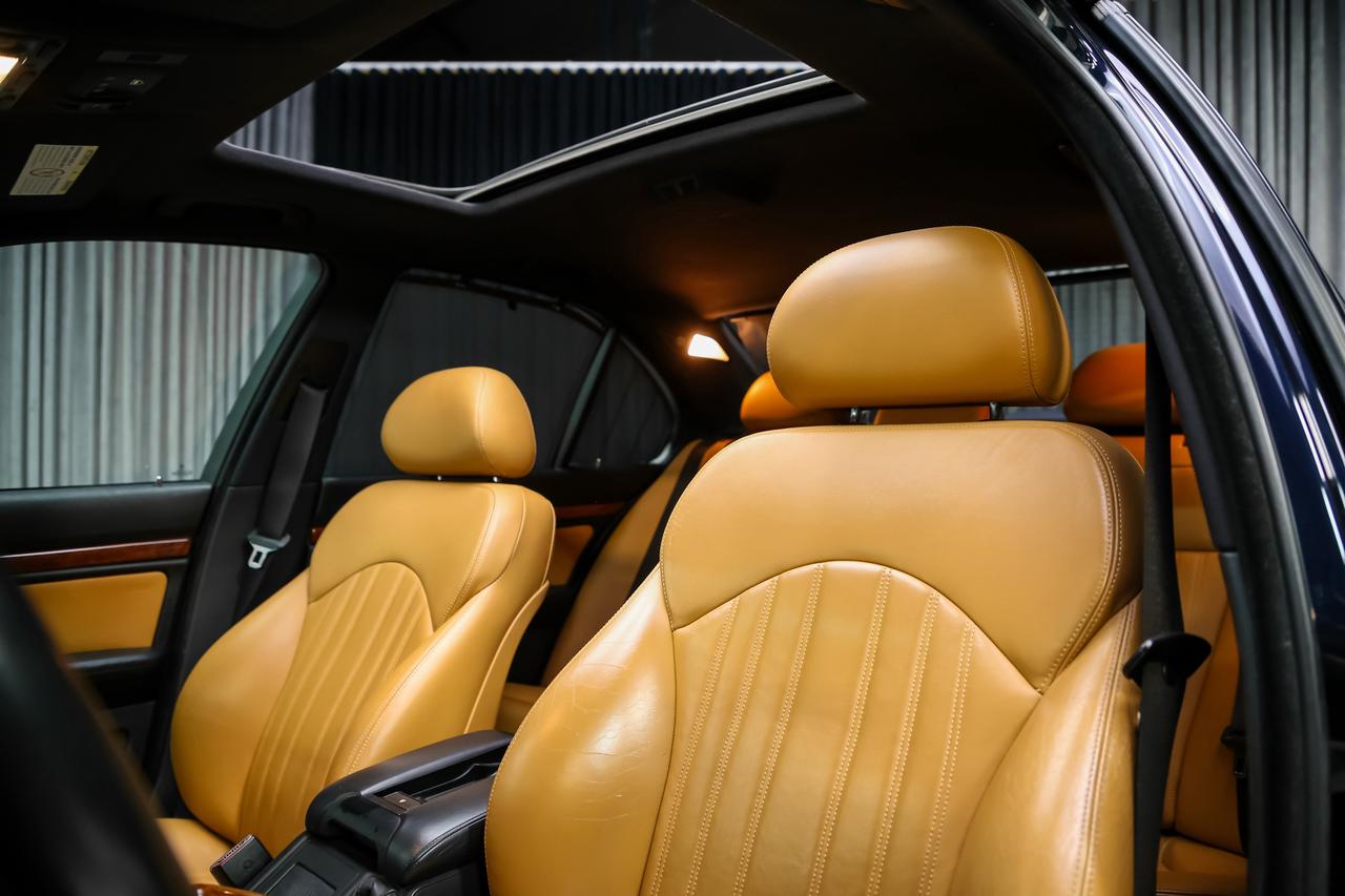 2000 BMW 5 Series M5 SEDAN V8 MANUAL CARAMELINT NOACIDNT CANADIANCAR Photo